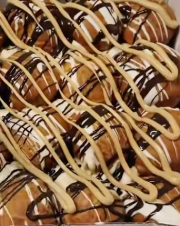Loaded Dulce de Leche Profiteroles - 4 Pack
